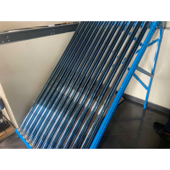 Бойлер солнечный 120 литров трубчатый вакум (С давлением) на семью из 3 людей, изображение [1] фото